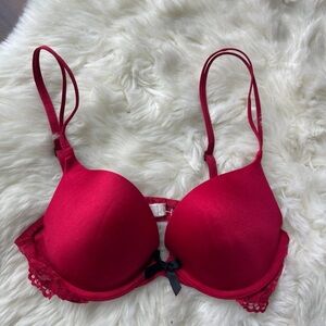 Victoria’s Secret very sexy red lace bra
